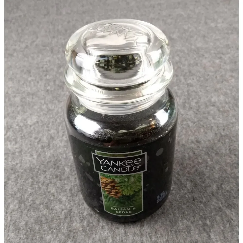 Yankee Candle BALSAM & CEDAR Large 22oz Classic Jar Single Wick Made in‎ USA NEW